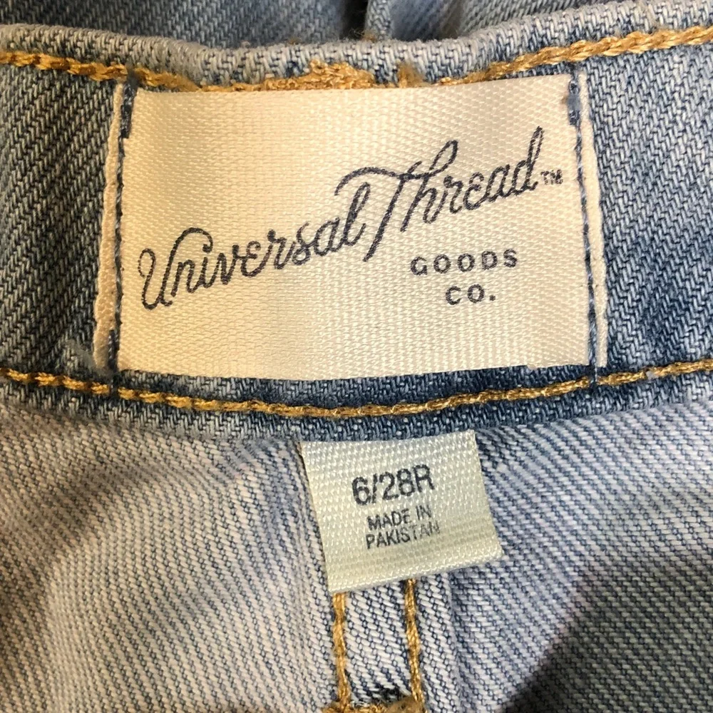 Universal Thread Boyfriend Light Blue Distressed Jeans | NWT - Picture 8 of 11